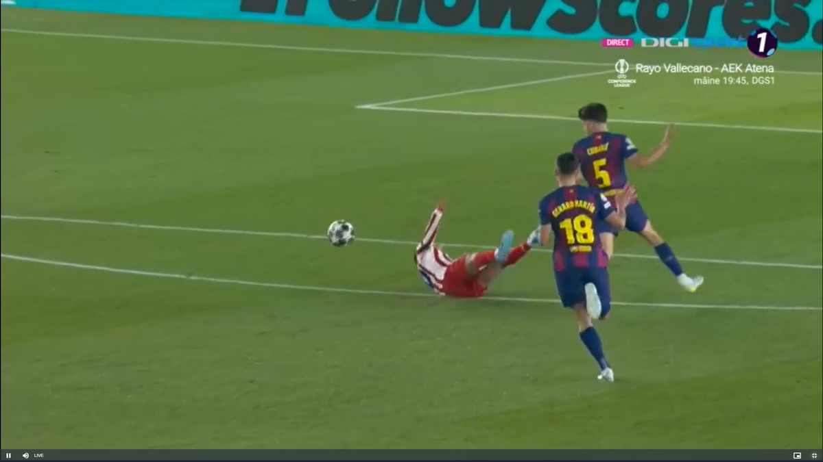 Barcelona îl reclamă la UEFA pe Istvan Kovacs și cere înregistrarea dialogului din camera VAR!