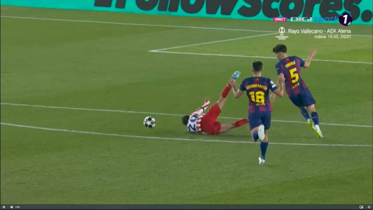 Barcelona îl reclamă la UEFA pe Istvan Kovacs și cere înregistrarea dialogului din camera VAR!