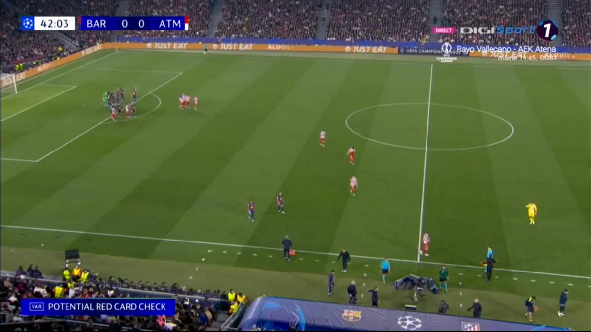 Barcelona îl reclamă la UEFA pe Istvan Kovacs și cere înregistrarea dialogului din camera VAR!