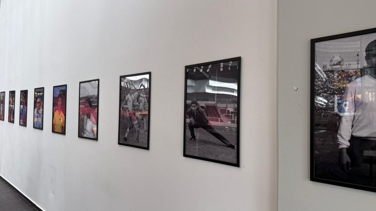 Sicriul cu trupul lui Mircea Lucescu, depus la Arena Națională