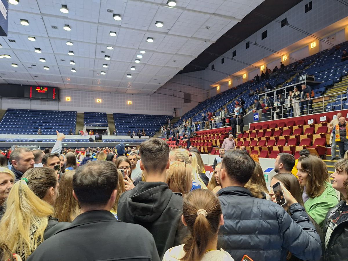 Ce s-a întâmplat în polivalenta bucureșteană, după România - Norvegia » Și-au ales eroina corectă, lacrimile Soniei și problemele selecționerului