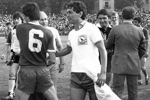 Legenda lui Dinamo, amintire cu Mircea Lucescu: „Am fost adversari direcți”