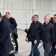 Răzvan Burleanu, Ilie Dumitrescu vizitează sicriul lui Mircea Lucescu, depus pe Arena Națională