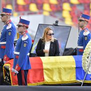 Andreea Esca la priveghiul lui Mircea Lucescu pe Arena Națională