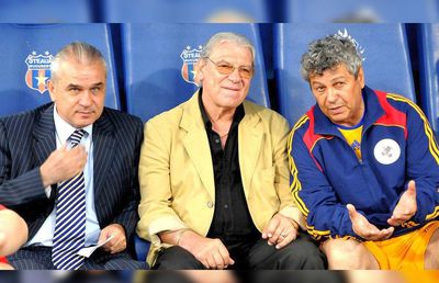 Edi Iordănescu a publicat „o poză cât o mie de cuvinte”: „Doi s-au dus, și parcă erau nemuritori”