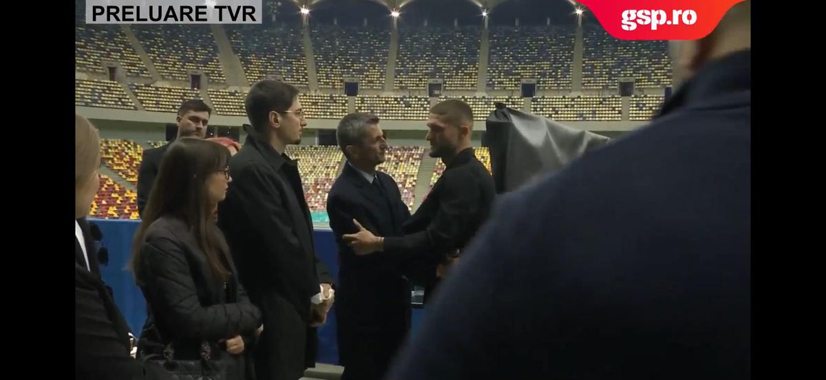 Imagini noi de la Arena Națională, unde a fost depus sicriul cu trupul lui Mircea Lucescu