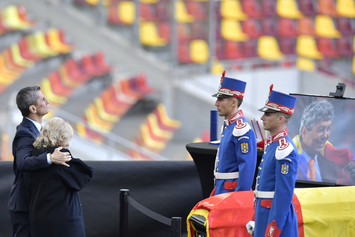 Adrian Mihalcea divulgă ultima discuție pe care a avut-o cu Mircea Lucescu: „Asta mi-a cerut înainte de meciul cu Turcia”