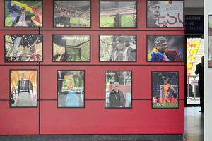 Sicriul lui Mircea Lucescu, depus azi și mâine la Arena Națională » Când va fi înmormântat + Imagini de la stadion