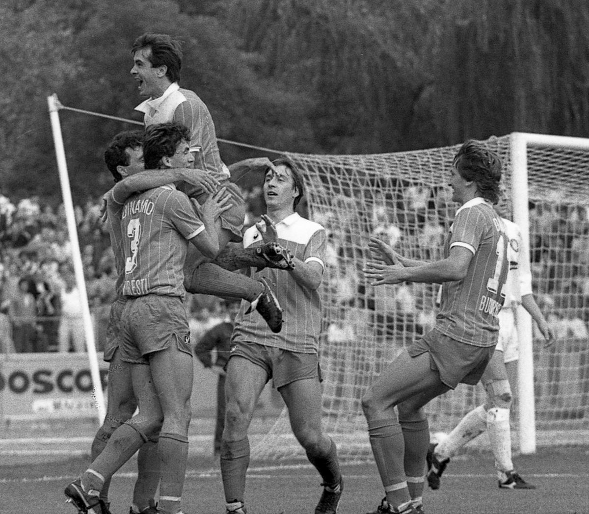 RETRO GSP. Ziua în care Vaișcovici intra în istoria lui Dinamo. Și a fotbalului românesc postbelic. „Ce-ai, mă, diaree? Nu te mai oprești?”