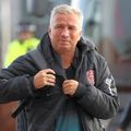 Dan Petrescu a rămas fără secundul Alin Minteuan. foto: Guliver/Getty Images