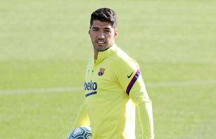 VIDEO „Oh no, Suarez!” » Cum s-a prezentat uruguayanul Luis Suarez la reunirea Barcelonei și replica imediată a soției