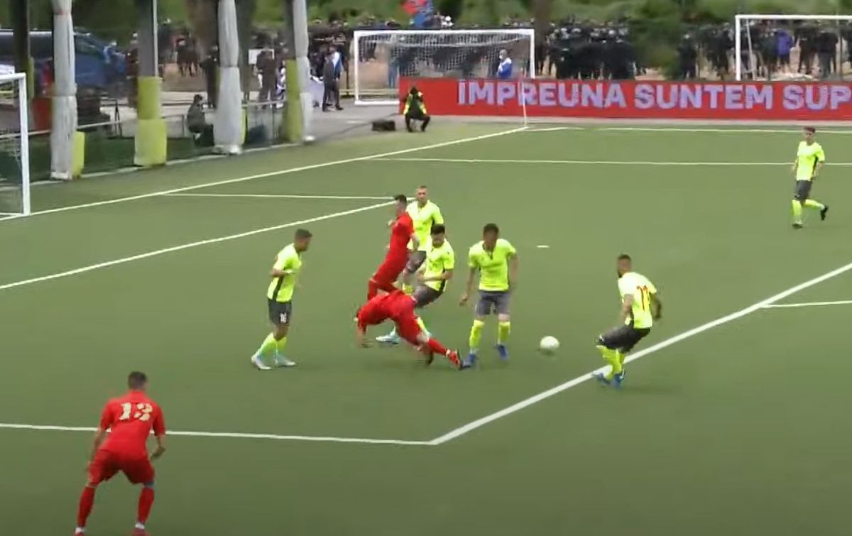 Penalty INVENTAT pentru Steaua în meciul cu Mostiștea Ulmu » Decizie de neînțeles a „centralului”: „Ne batem joc?”