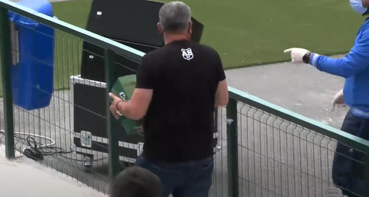 Imaginea zilei la „barajul” Mostiștea Ulmu - Steaua: ce s-a livrat în vestiarul „militarilor” :)