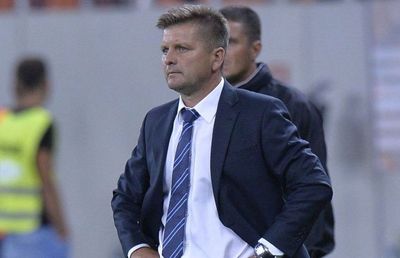 Dusan Uhrin se plânge de lotul lui Dinamo: „Nu pot să schimb!”