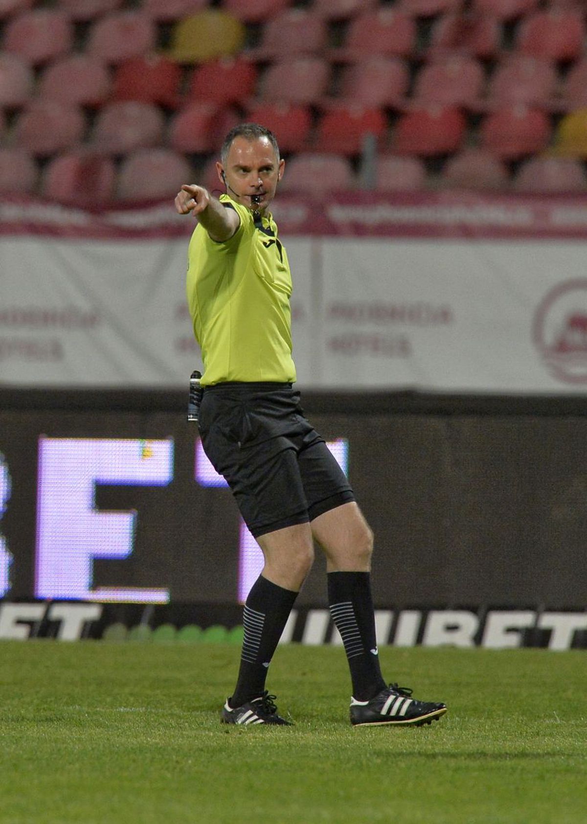 Dezastru pentru Dinamo dacă ajunge în Liga 2! DDB face un anunț-șoc: „Clubul se va desființa! Sigla și palmaresul sunt doar pentru Liga 1”