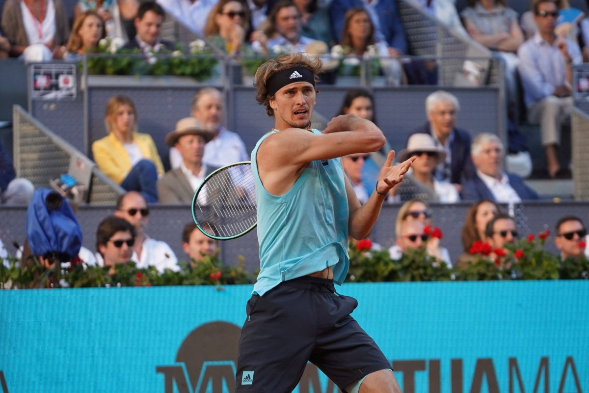 Carlos Alcaraz, noul rege de la Madrid! Spaniolul l-a zdrobit în finală pe Alexander Zverev și a încheiat pe cai mari o săptămână de vis