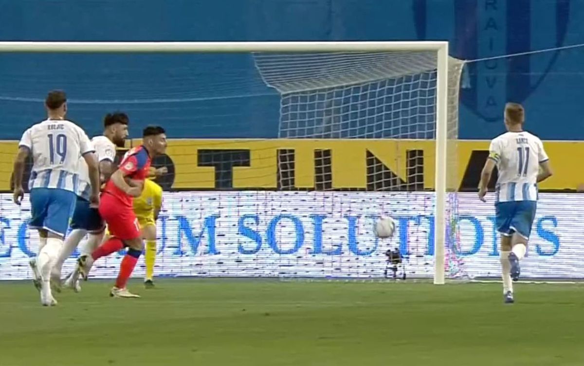 Fază controversată în Universitatea Craiova – FCSB » Formația roș-albastră a cerut penalty