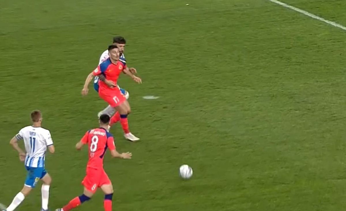 Fază controversată în Universitatea Craiova – FCSB » Formația roș-albastră a cerut penalty