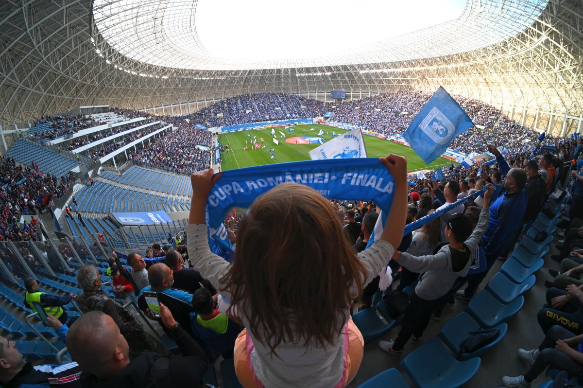 Maracanã oltenească! Atmosferă de mare derby pe „Olbmenco” la Universitatea Craiova - FCSB