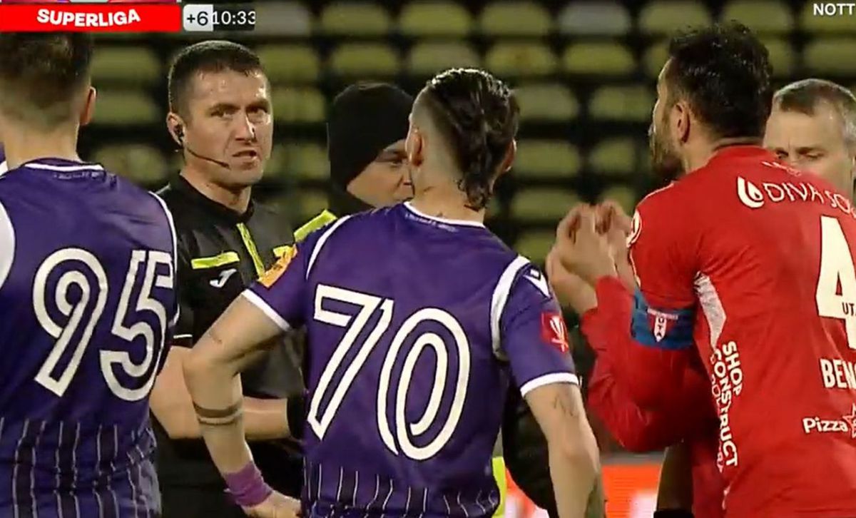 Rednic a vrut să scoată echipa de pe teren în FC Argeș - UTA Arad