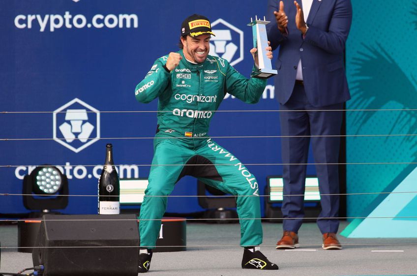 Fernando Alonso (41 de ani), pilotul celor de la Aston Martin, s-a apropiat, grație clasării pe locul 3 la Marele Premiu de la Miami (SUA), de o bornă impresionantă. 
Foto: Imago