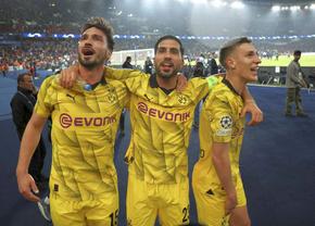 S-a calificat în finala Ligii Campionilor și acum râde de contestatari: „Să tacă și să mă privească cum joc pe Wembley”