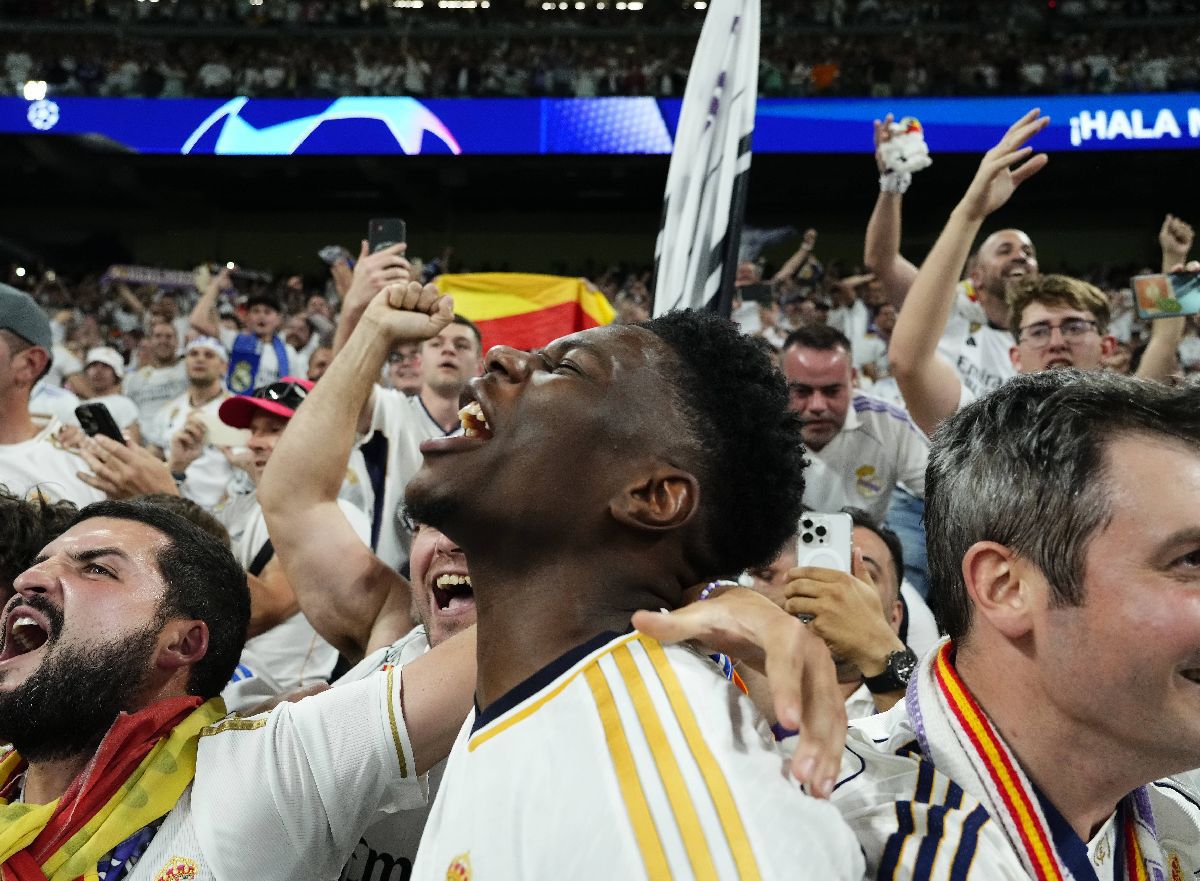 Real Madrid, în finala Champions League » Imagini fabuloase cu sărbătoarea de pe „Santiago Bernabeu”