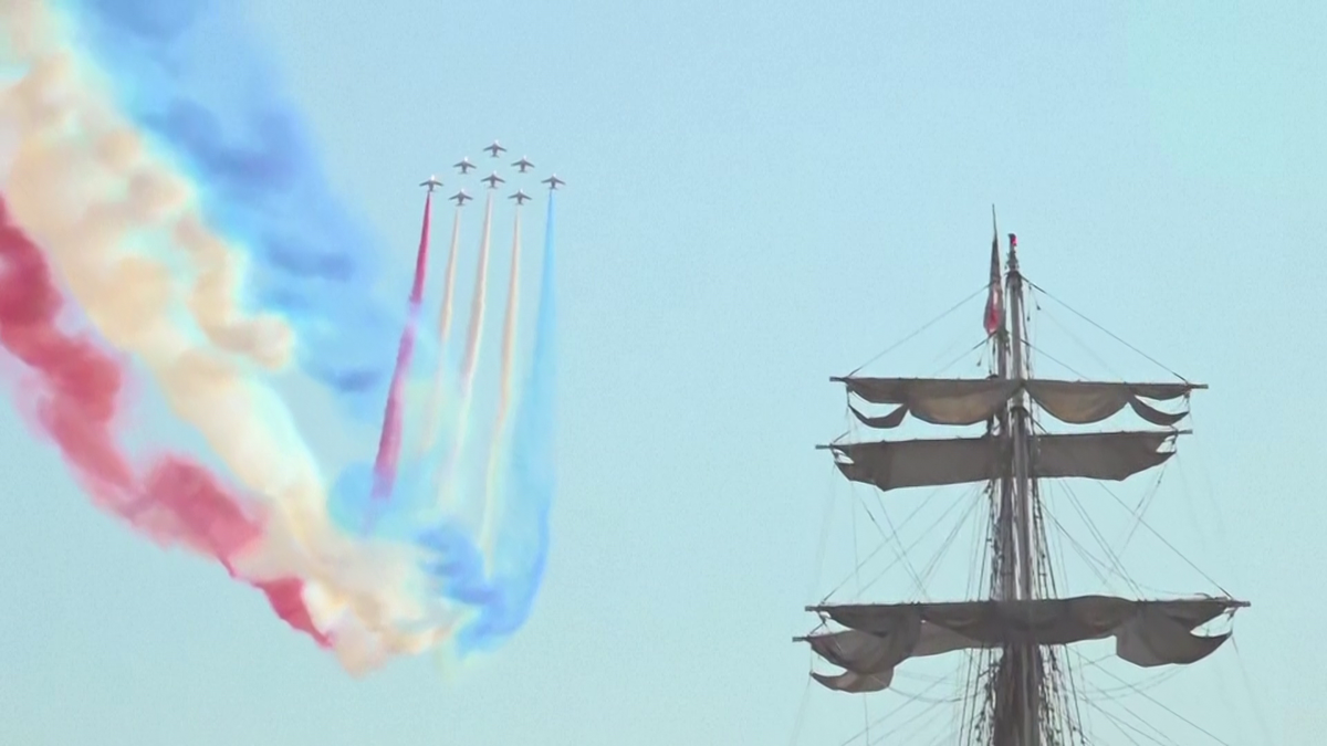 Eveniment grandios în Franța » A sosit flacăra olimpică: show de gală