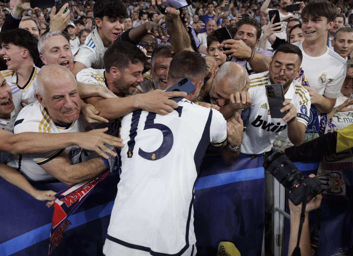 Real Madrid, în finala Champions League » Imagini fabuloase cu sărbătoarea de pe „Santiago Bernabeu”