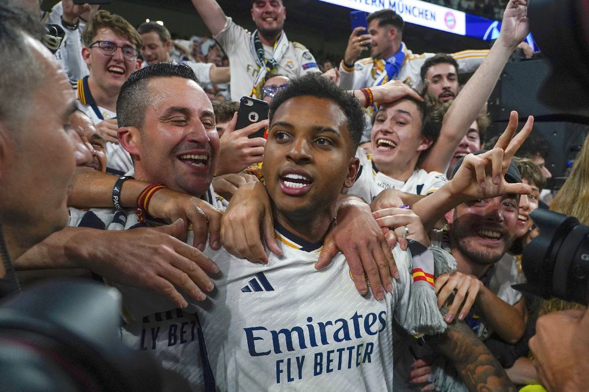 Real Madrid, în finala Champions League » Imagini fabuloase cu sărbătoarea de pe „Santiago Bernabeu”