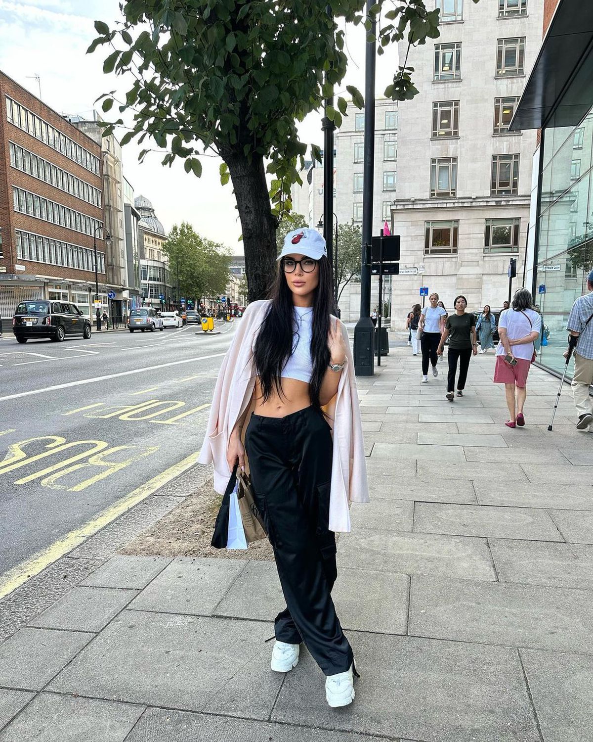 Imagine rară cu Ion Țiriac și unica lui fiică! Cum și-a sărbătorit „Megan Fox de România” tatăl miliardar, care a împlinit 84 de ani