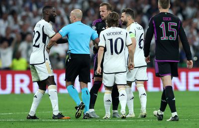 S-a terminat meciul, începe scandalul! Bayern acuză faza din prelungiri: arbitrul asistent NU a respectat procedura » Specialistul Marca: „Gol anulat ERONAT!”