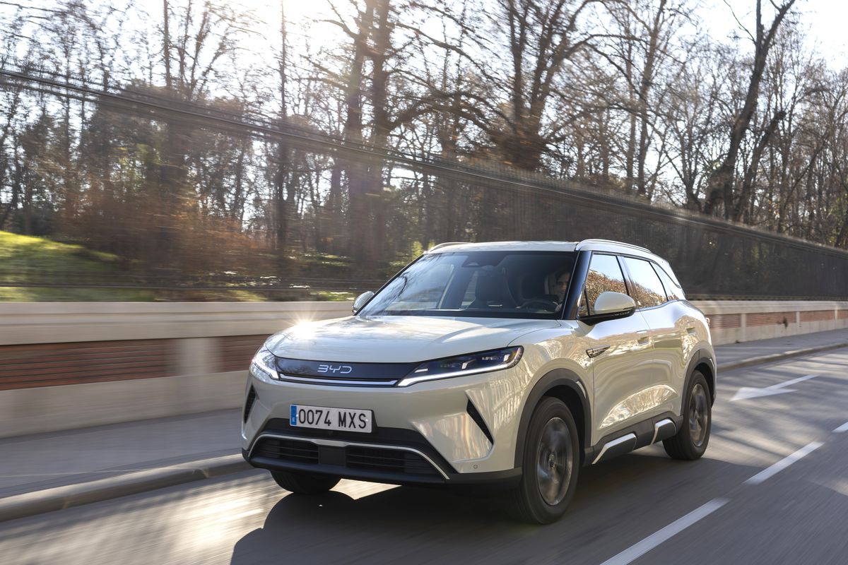 Dacia este amenințată! Chinezii vor să cucerească piața SUV-urilor » Cum arată modelul care amenință vânzările Bigster