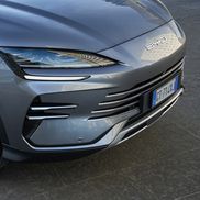 BYD SEAL U DM-i - BYD România / Europe