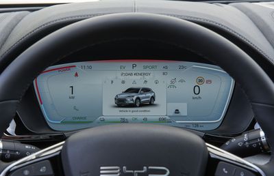 Cum explică Guvernul României noile impozite auto » De ce taxele pentru autoturismele hibrid sunt și de zece ori mai mari