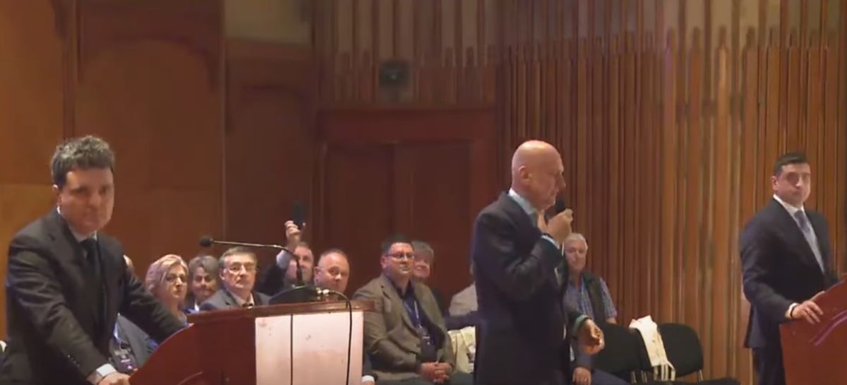 Prima dezbatere între George Simion și Nicușor Dan