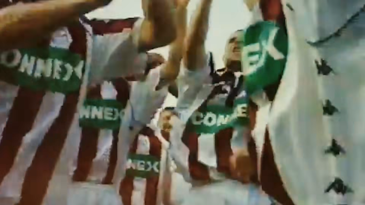 Rapid a lansat un tricou în ediție limitată » Fanii s-au enervat când au văzut cât cere Șucu: „Suntem suporteri de Dorobanți?”