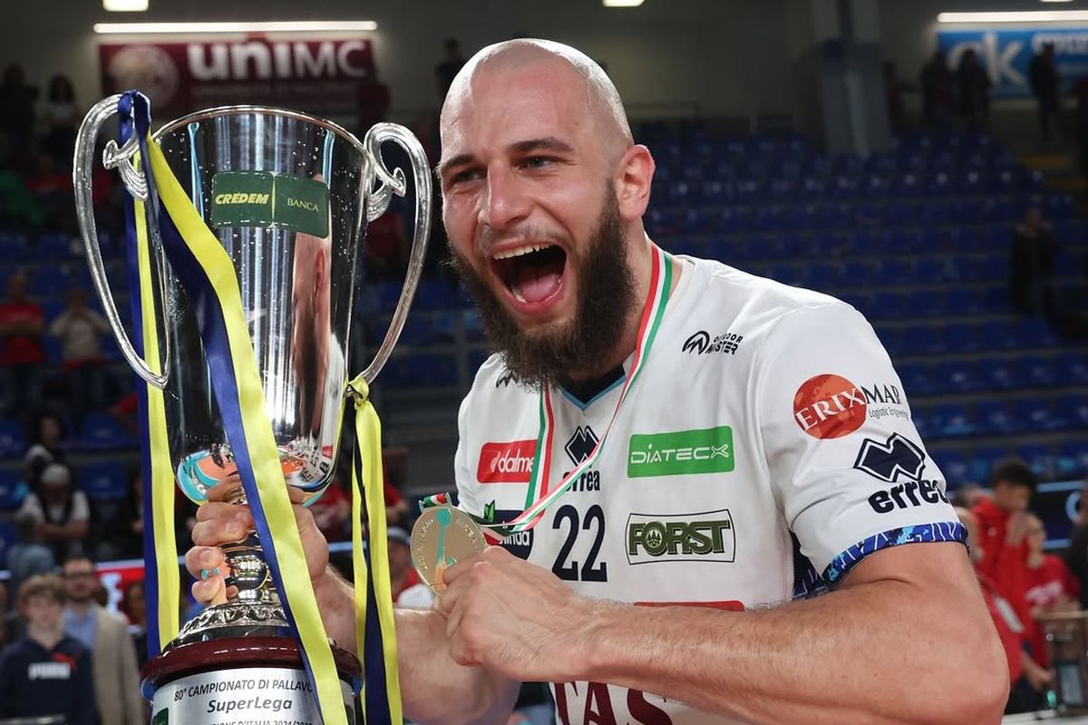 Bela Bartha, campion al Italiei la volei, alături de Trentino! Imagini senzaționale cu jucătorul naționalei, bărbierit de MVP-ul finalei