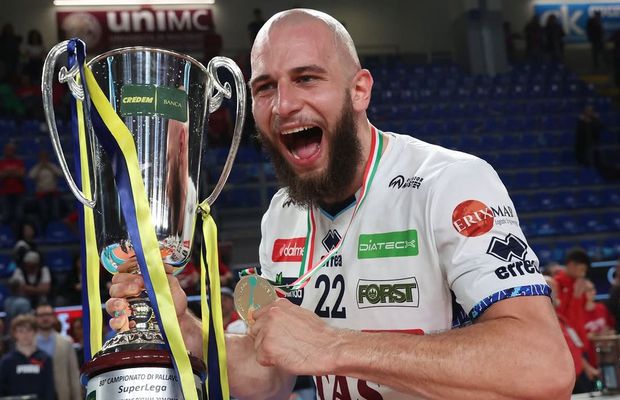 Bela Bartha, campion al Italiei la volei, alături de Trentino! Imagini senzaționale cu jucătorul naționalei, bărbierit de MVP-ul finalei