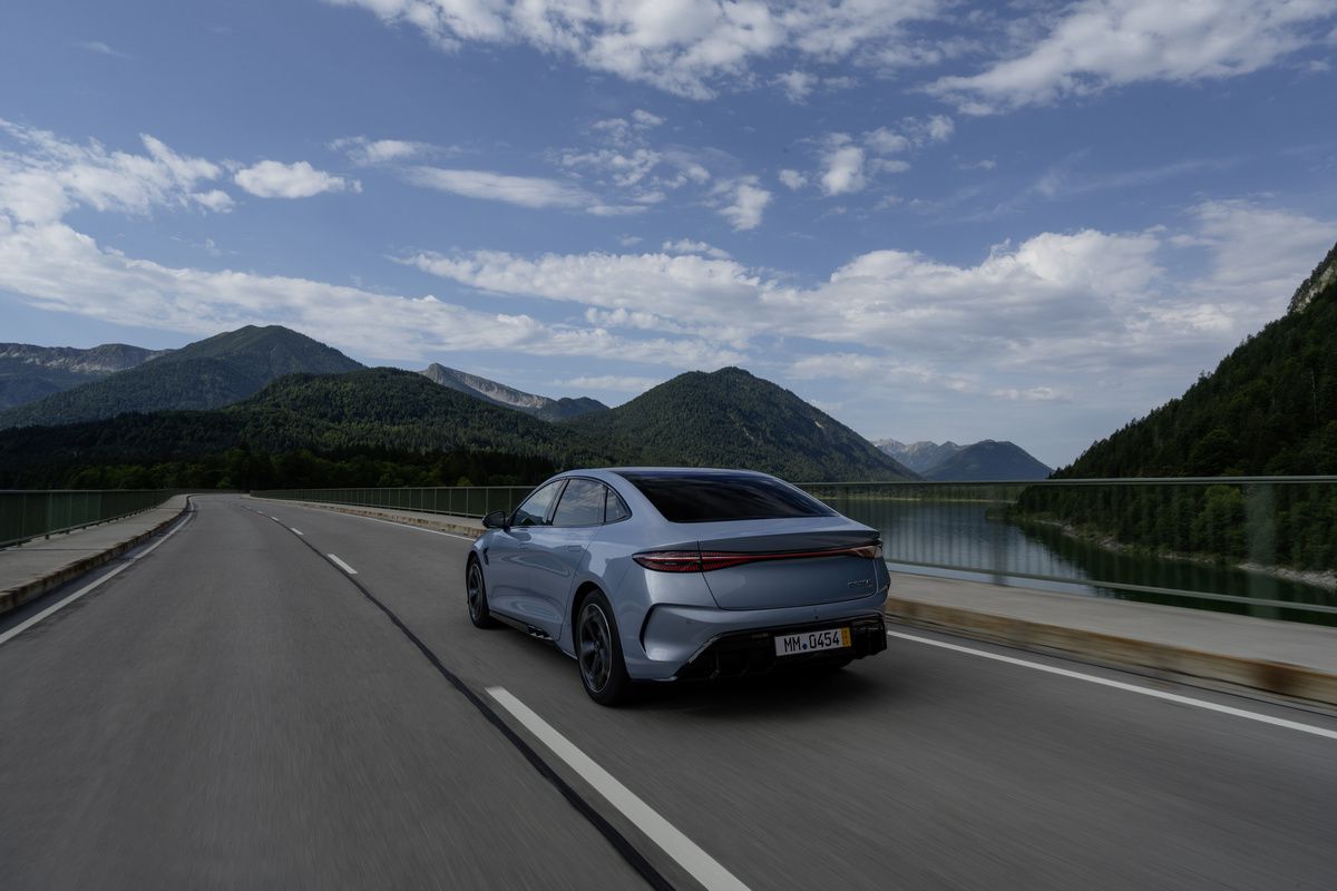 BYD SEAL - BYD România / Europe