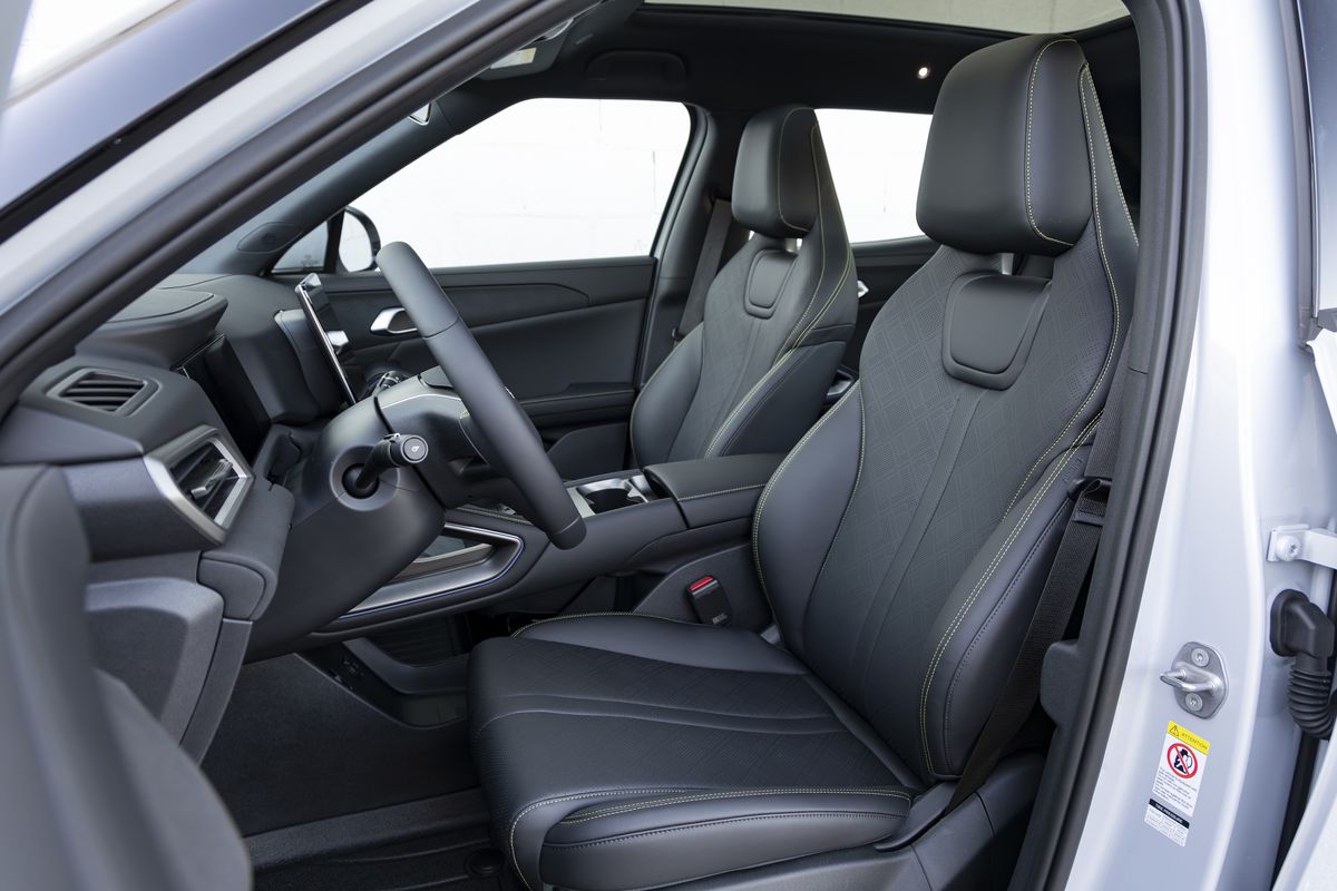 Dacia este amenințată! Chinezii vor să cucerească piața SUV-urilor » Cum arată modelul care amenință vânzările Bigster