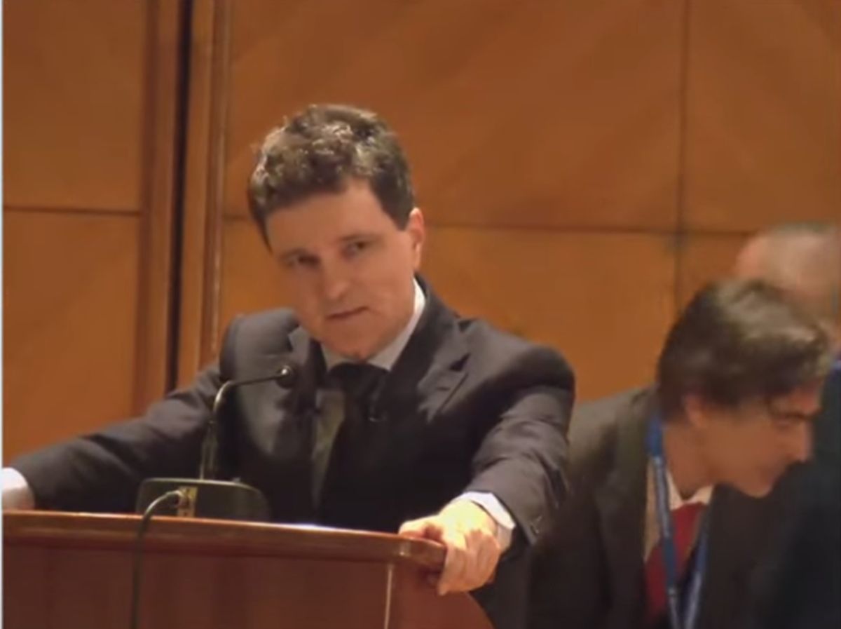 Prima dezbatere între George Simion și Nicușor Dan