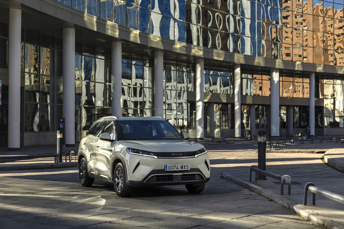 Dacia este amenințată! Chinezii vor să cucerească piața SUV-urilor » Cum arată modelul care amenință vânzările Bigster