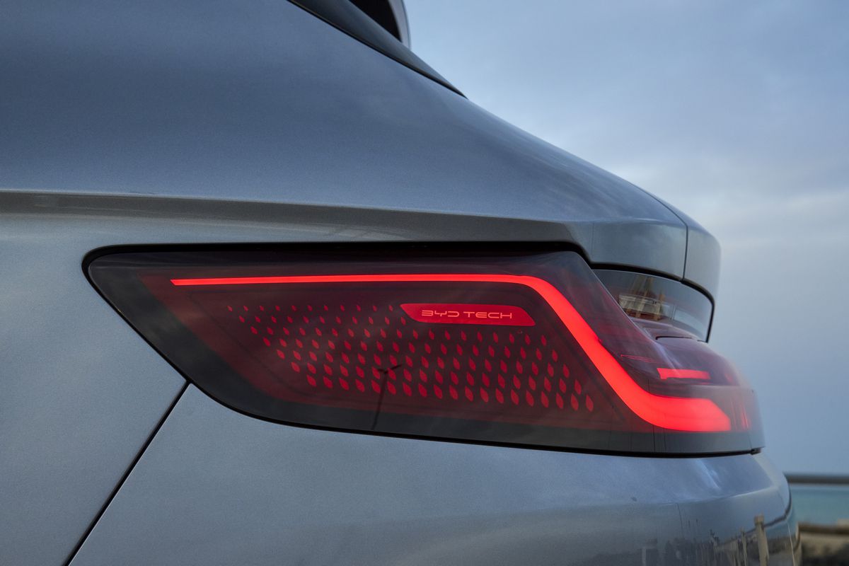 BYD SEAL U DM-i - BYD România / Europe