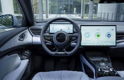 Liderul mondial în producția de automobile electrice s-a lansat oficial în România: două modele prin care vor să ia cu asalt piața auto internă