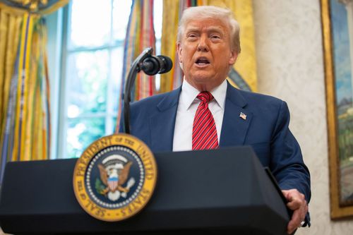 Donald Trump le-a dat o lovitură americanilor » Cât trebuie să plătească în plus pentru mașinile fabricate în Mexic