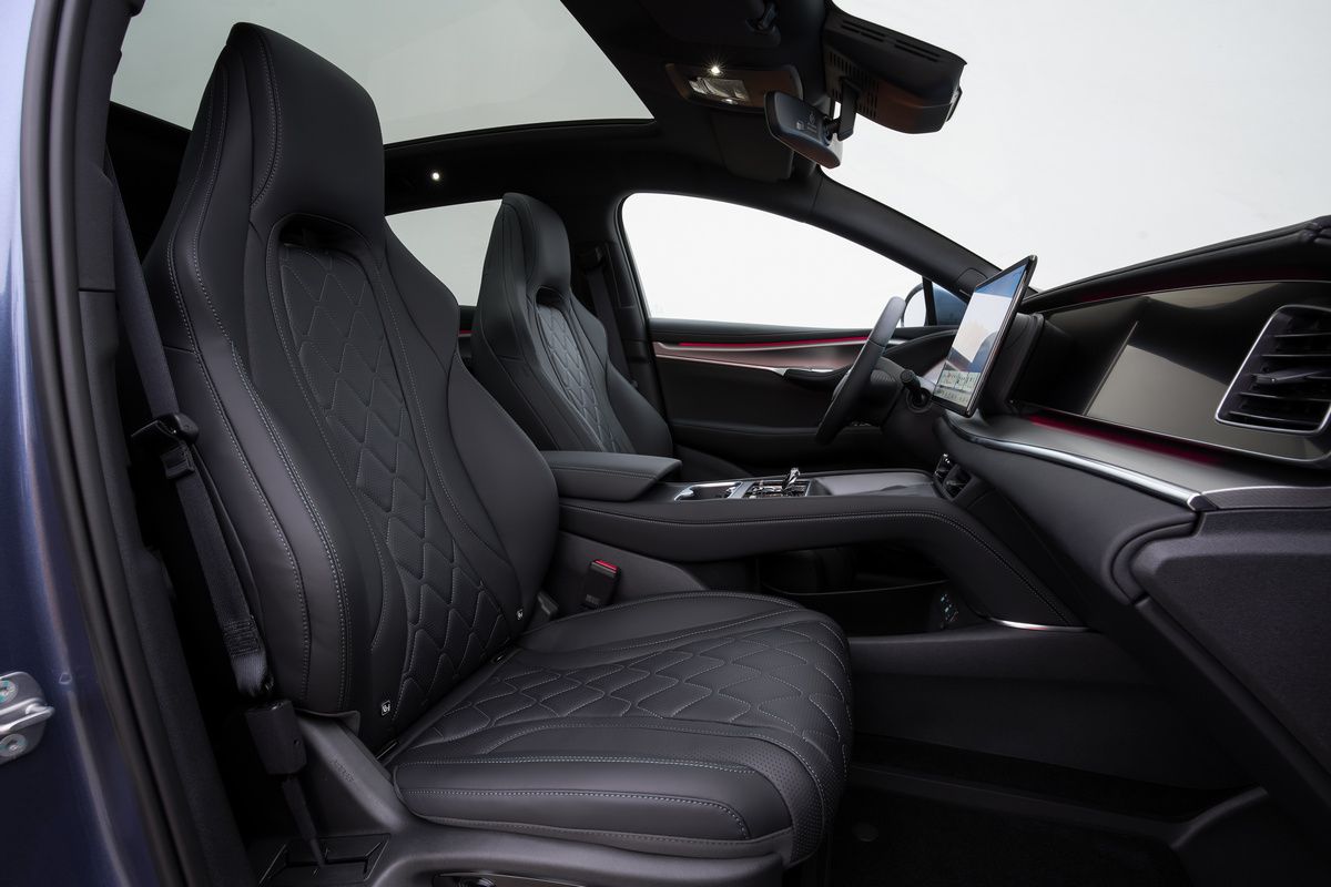 BYD SEALION 7 Electric SUV - BYD România / Europe