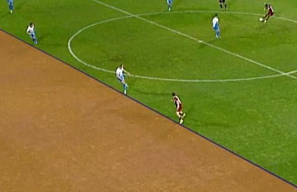 UniVARsitatea! » Faza controversată de la CFR Cluj - Craiova: ardelenii au cerut penalty, dar a fost anulat pentru un ofsaid greu observabil