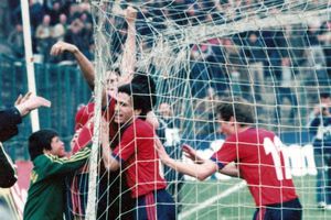 „Vai de capul nostru!” » Scifo, șocat de viteza steliștilor » Amintire hazlie la 40 de ani de la Sevilla: cum i-au lăsat mască pe jucătorii lui Anderlecht