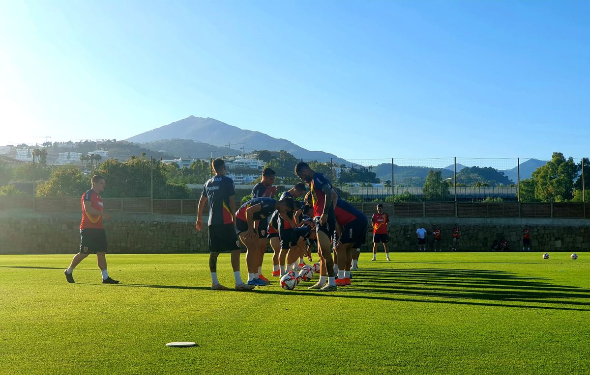 Exercițiu hazliu la antrenamentul „naționalei” olimpice, înaintea duelului cu Australia U23 » Ce a făcut Rădoi